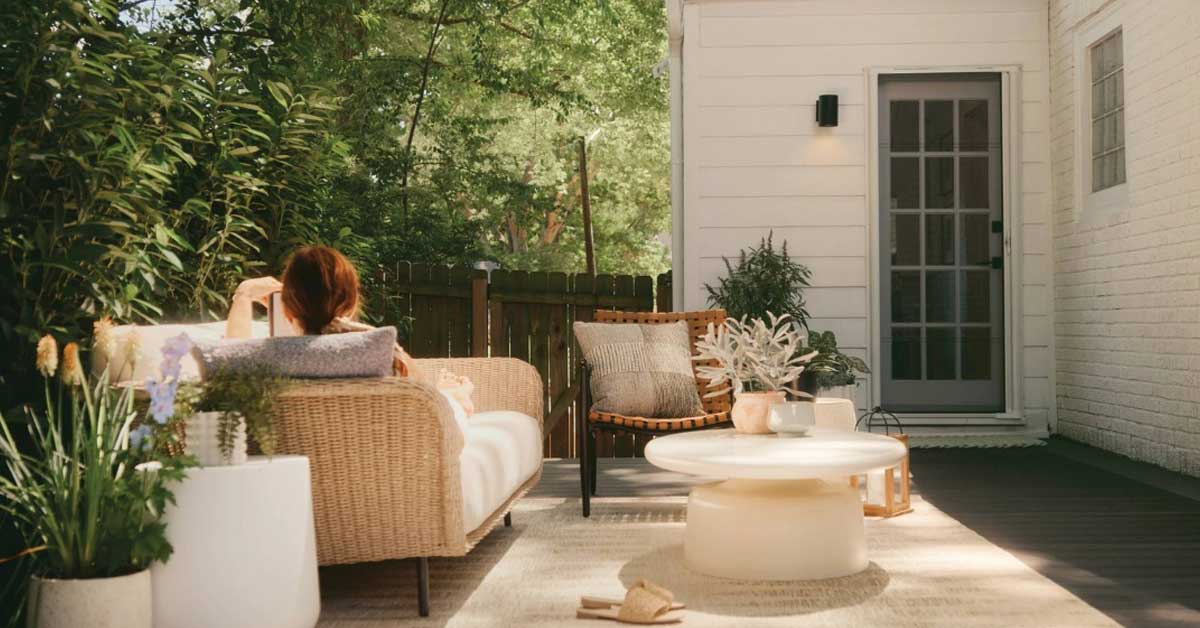 Seamless Indoor-Outdoor Living